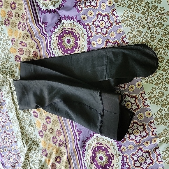 Black Thermal Tights - Picture 2 of 3